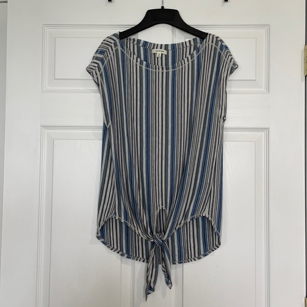 Women’s shirt, size S